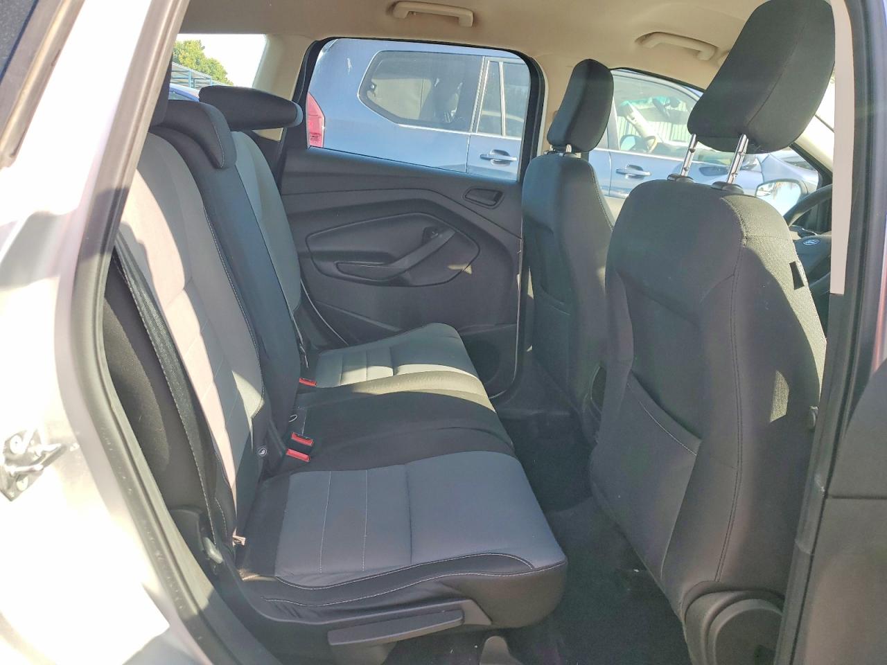 Ford Escape S