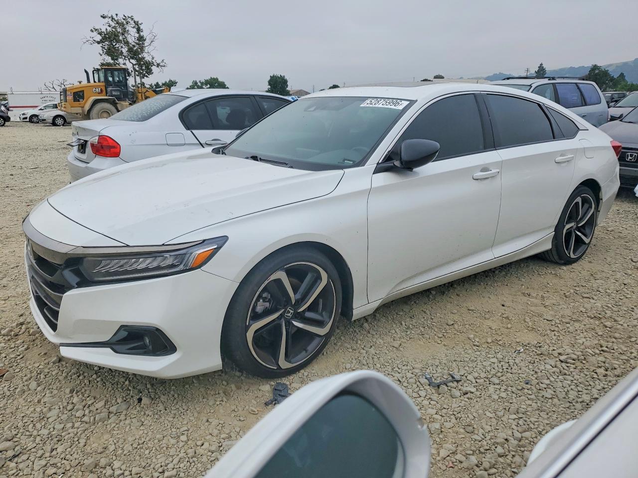 Salvage Honda Accord Image