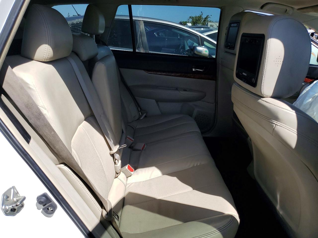 Subaru Outback 2.5i Limited
