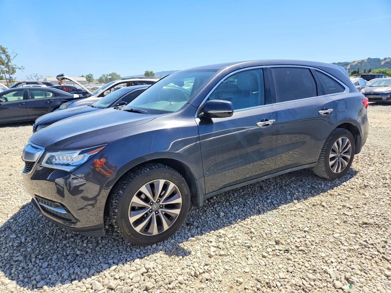 Salvage Acura MDX Image