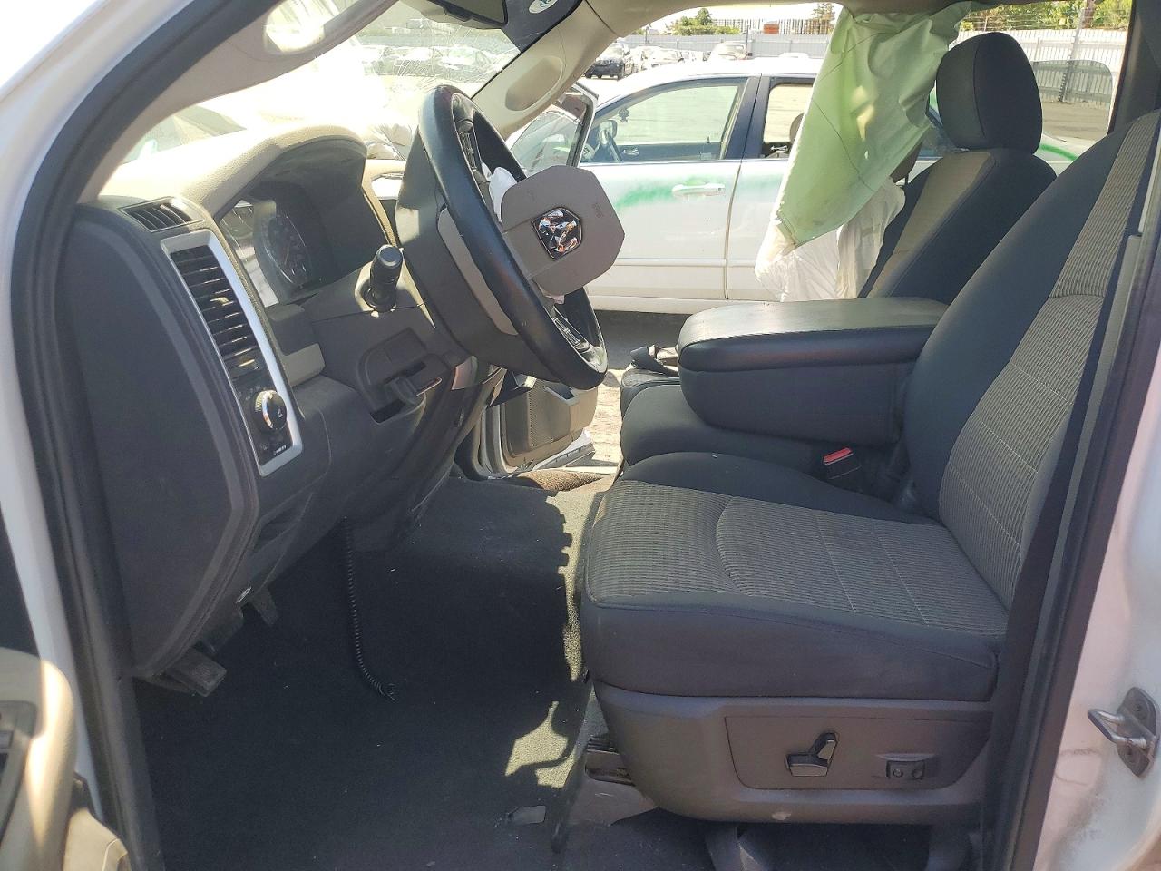 Dodge Ram 1500 Slt