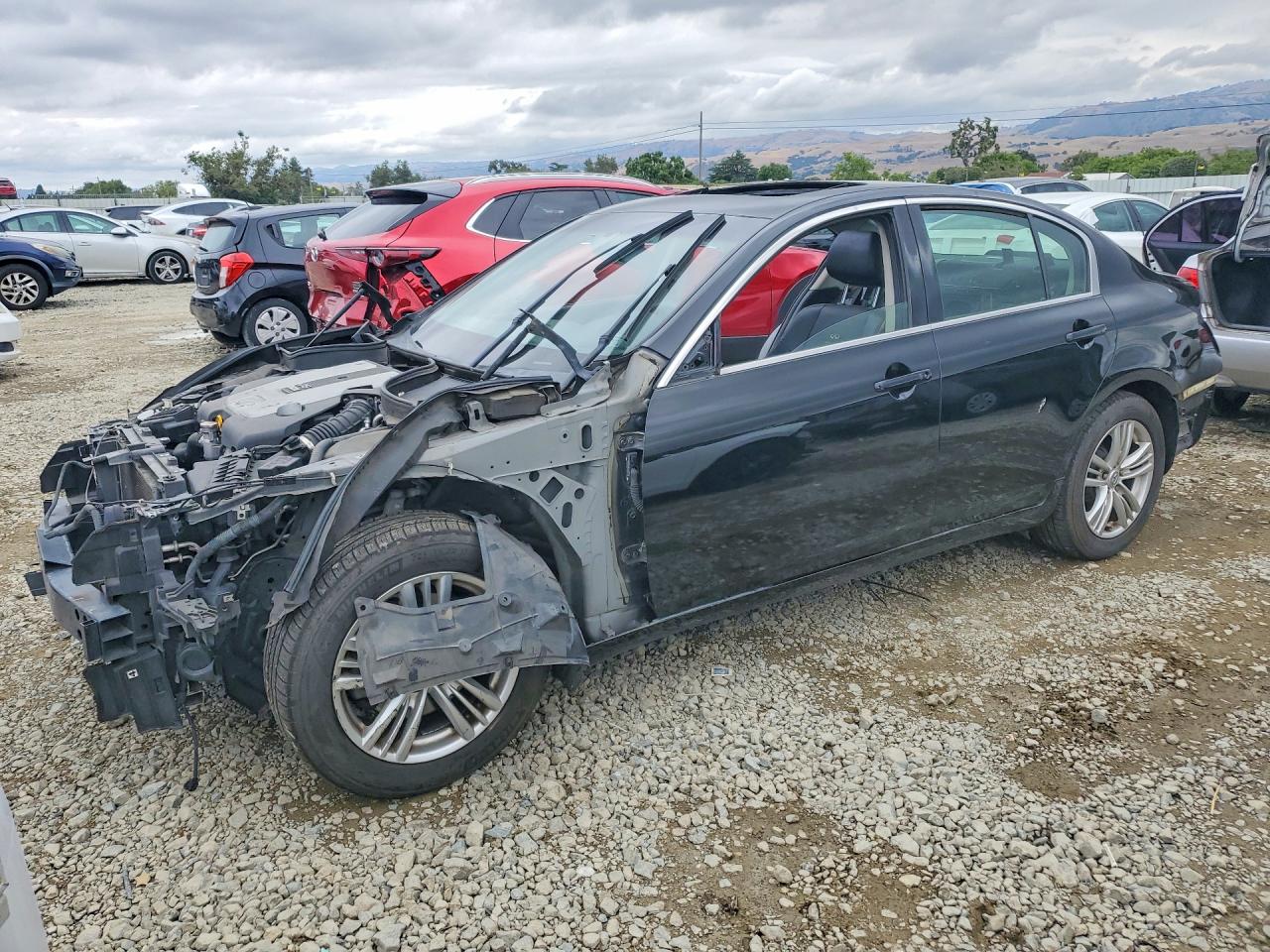 Salvage INFINITI G37 Image
