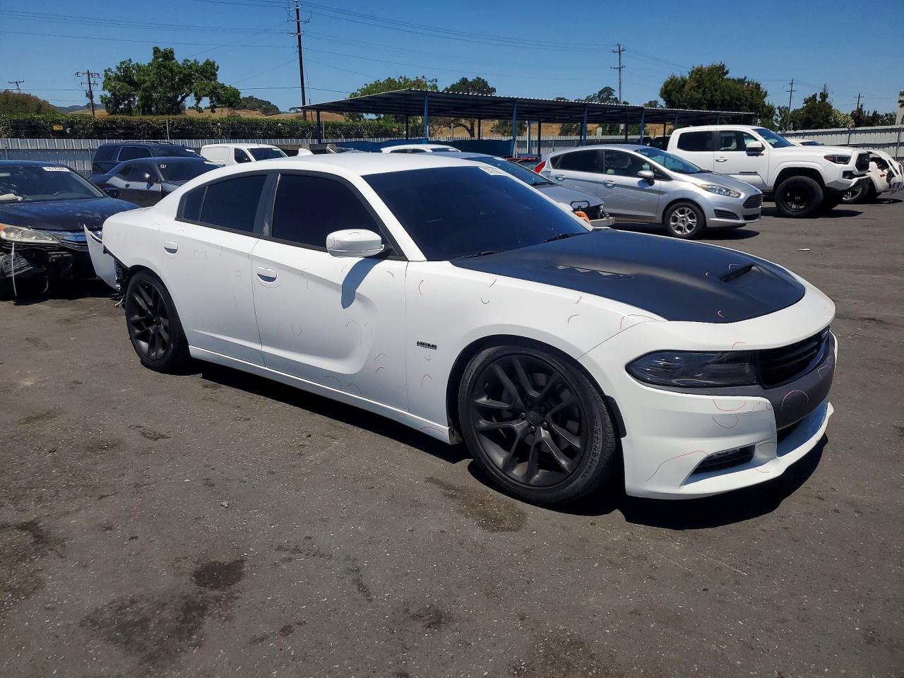 Dodge Charger R