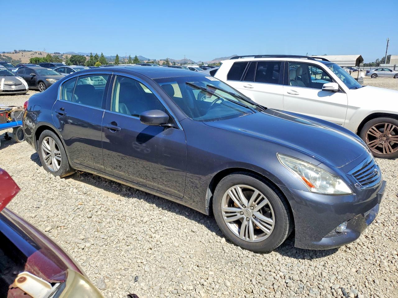INFINITI G37 Base