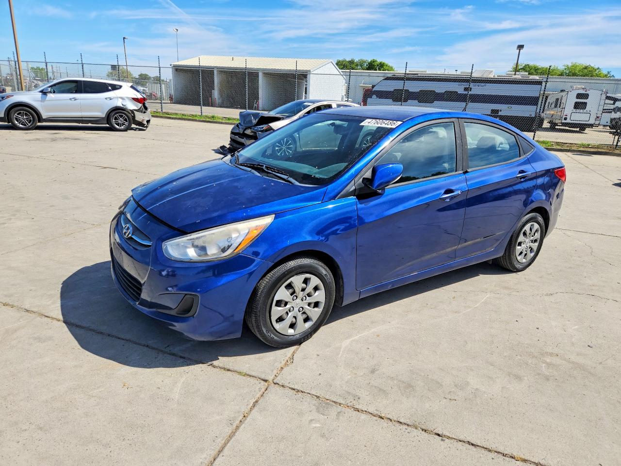 Salvage Hyundai ACCENT Image