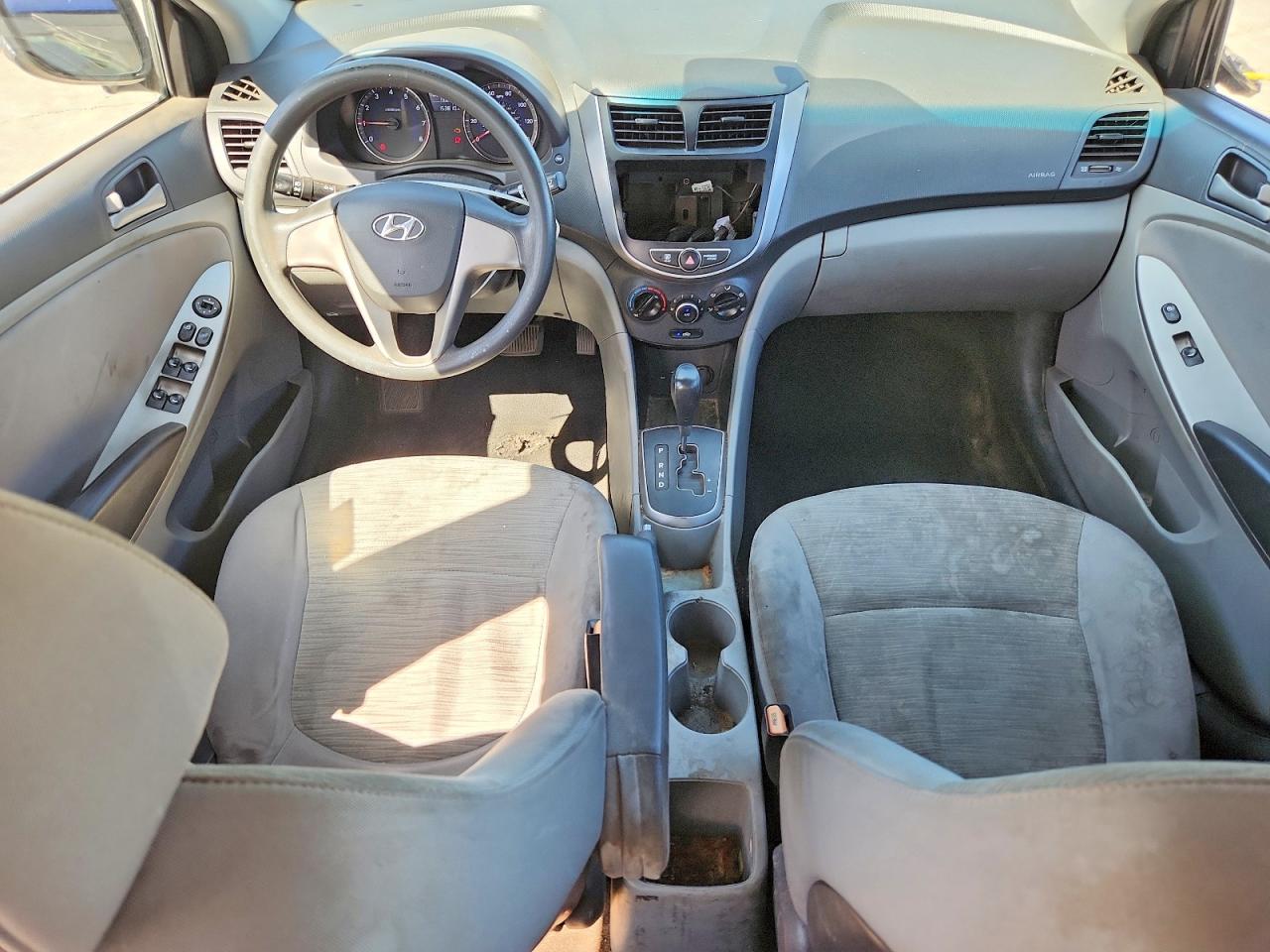 Hyundai ACCENT Se