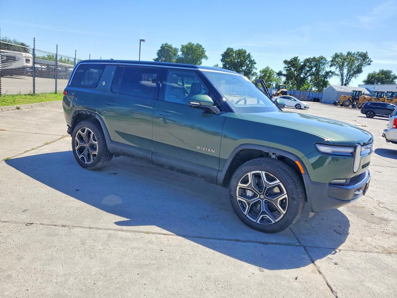 Rivian Ris Adventure