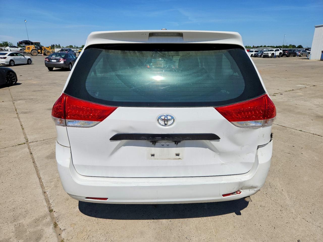 Toyota Sienna L 7-passenger