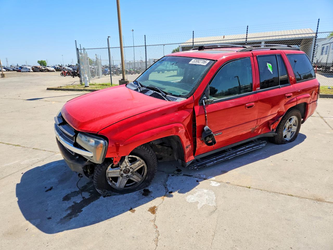 Salvage Chevrolet Trailblazer Image