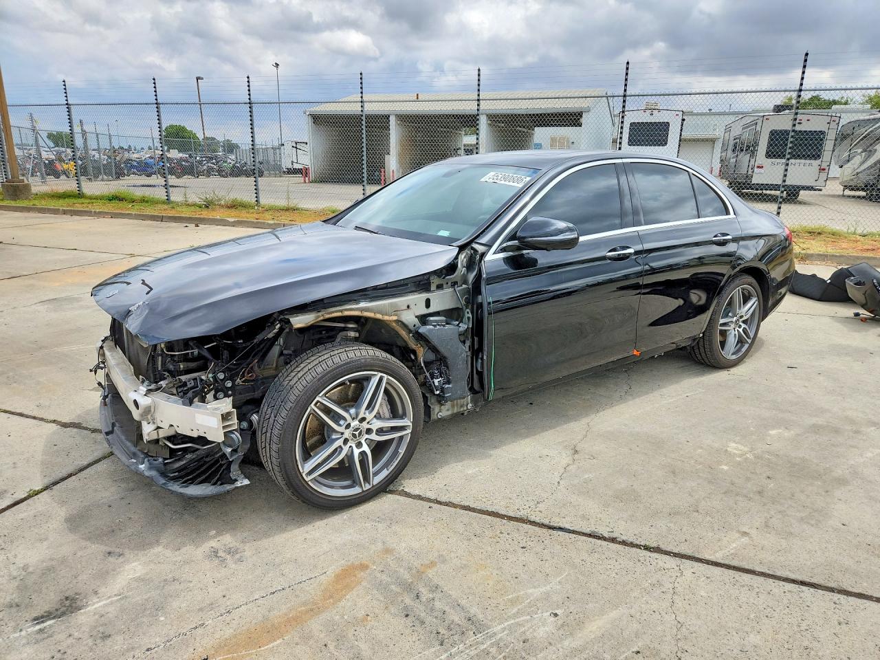 Salvage Mercedes-Benz E-Class Image