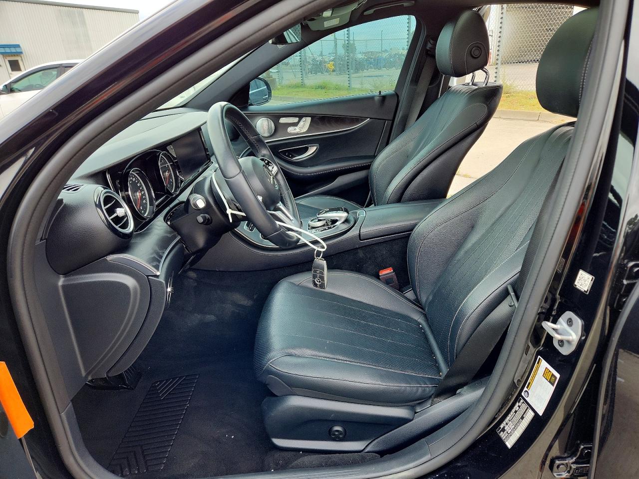 Mercedes-Benz E-Class 300
