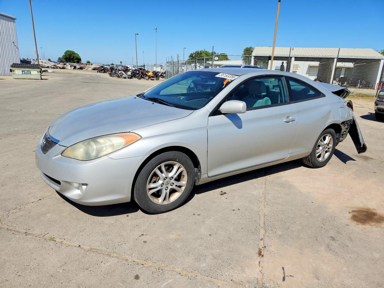 Salvage Toyota Camry Image
