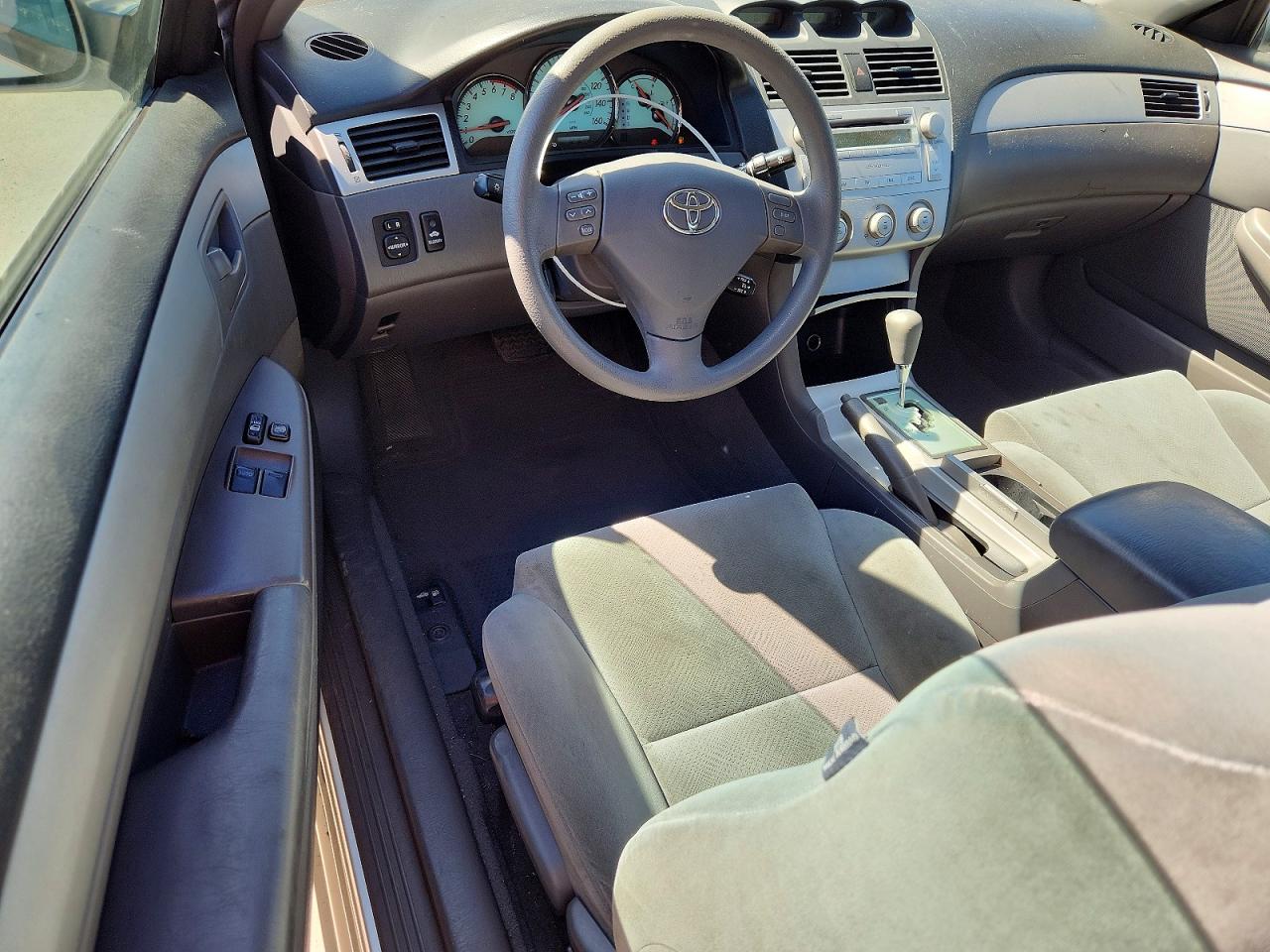 Toyota Camry Se V6