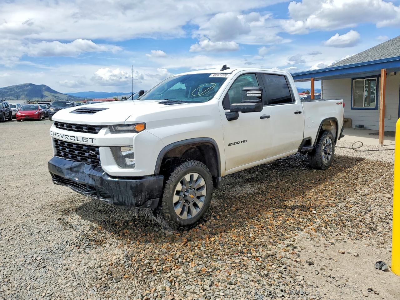 Salvage Chevrolet Silverado Image