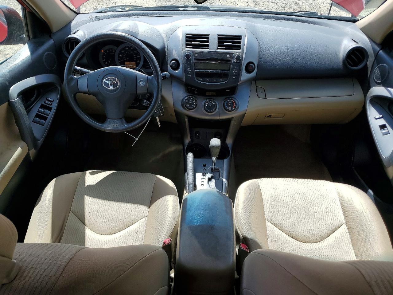 Toyota RAV4 Base