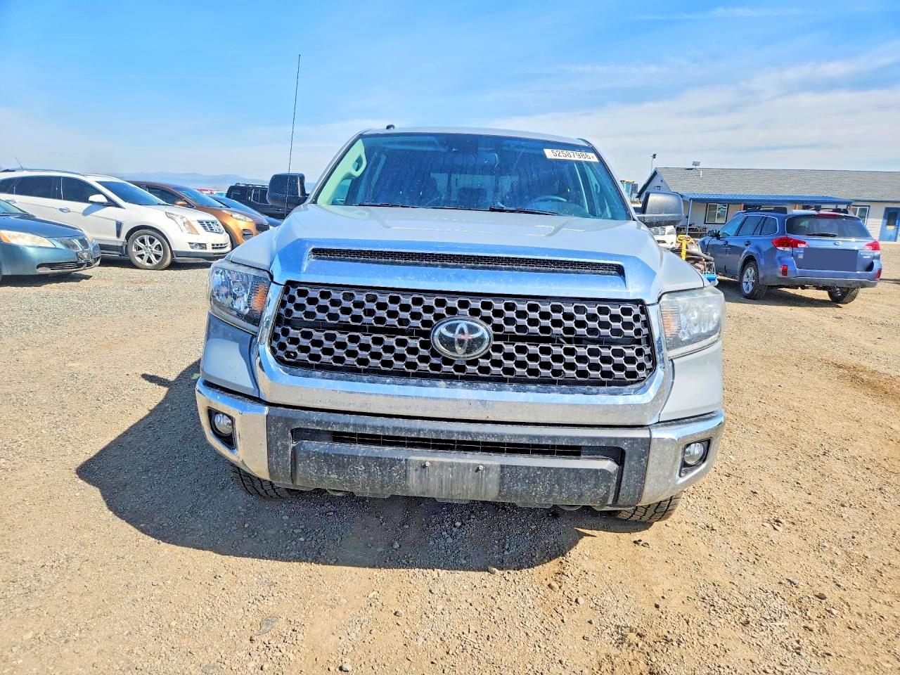 Toyota Tundra Sr5