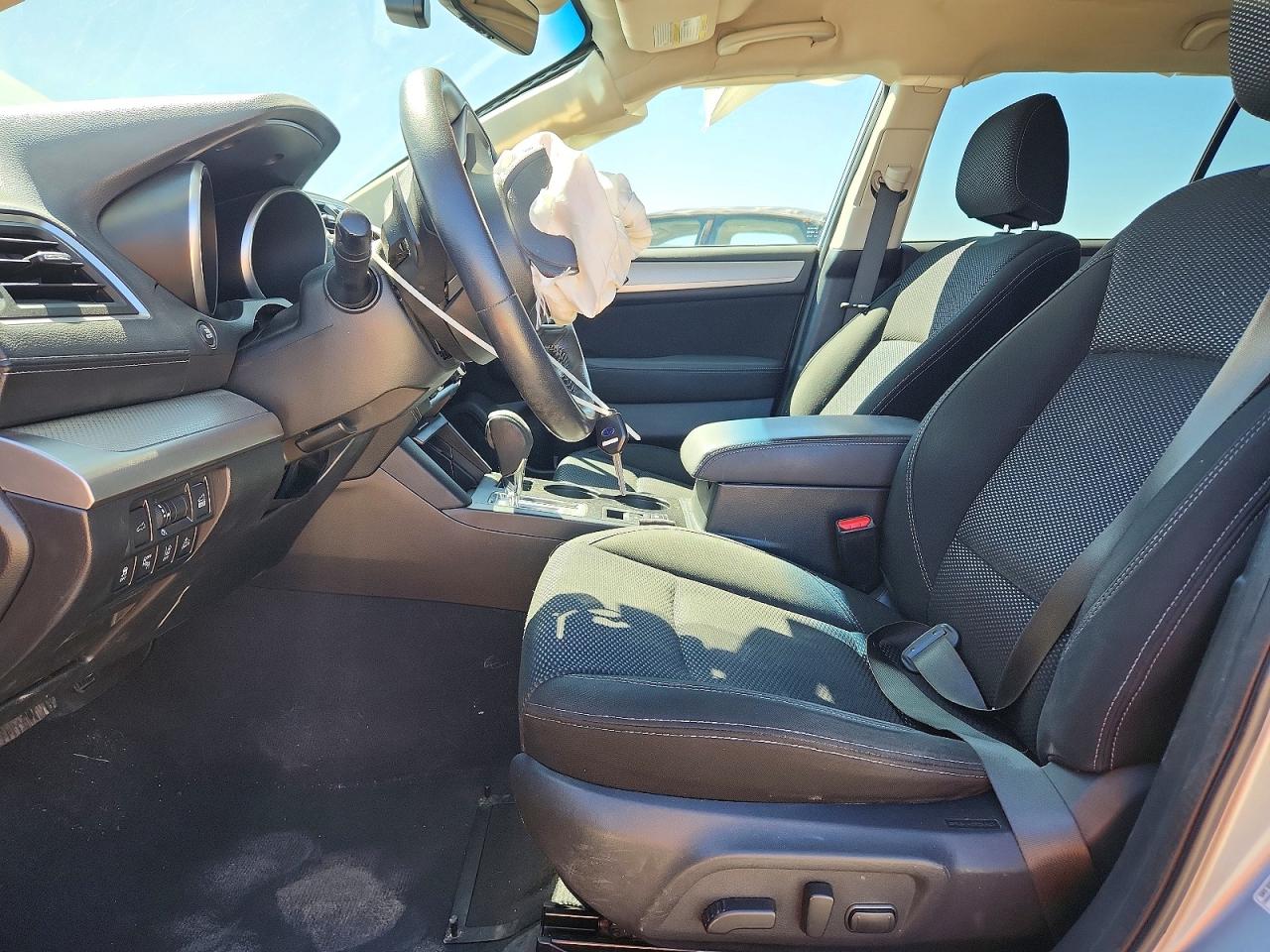 Subaru Outback 2.5i Premium