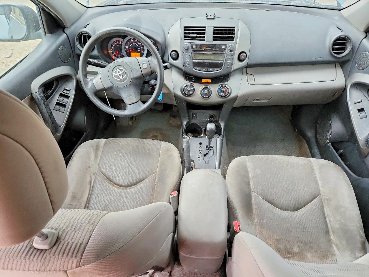 Toyota RAV4 Base