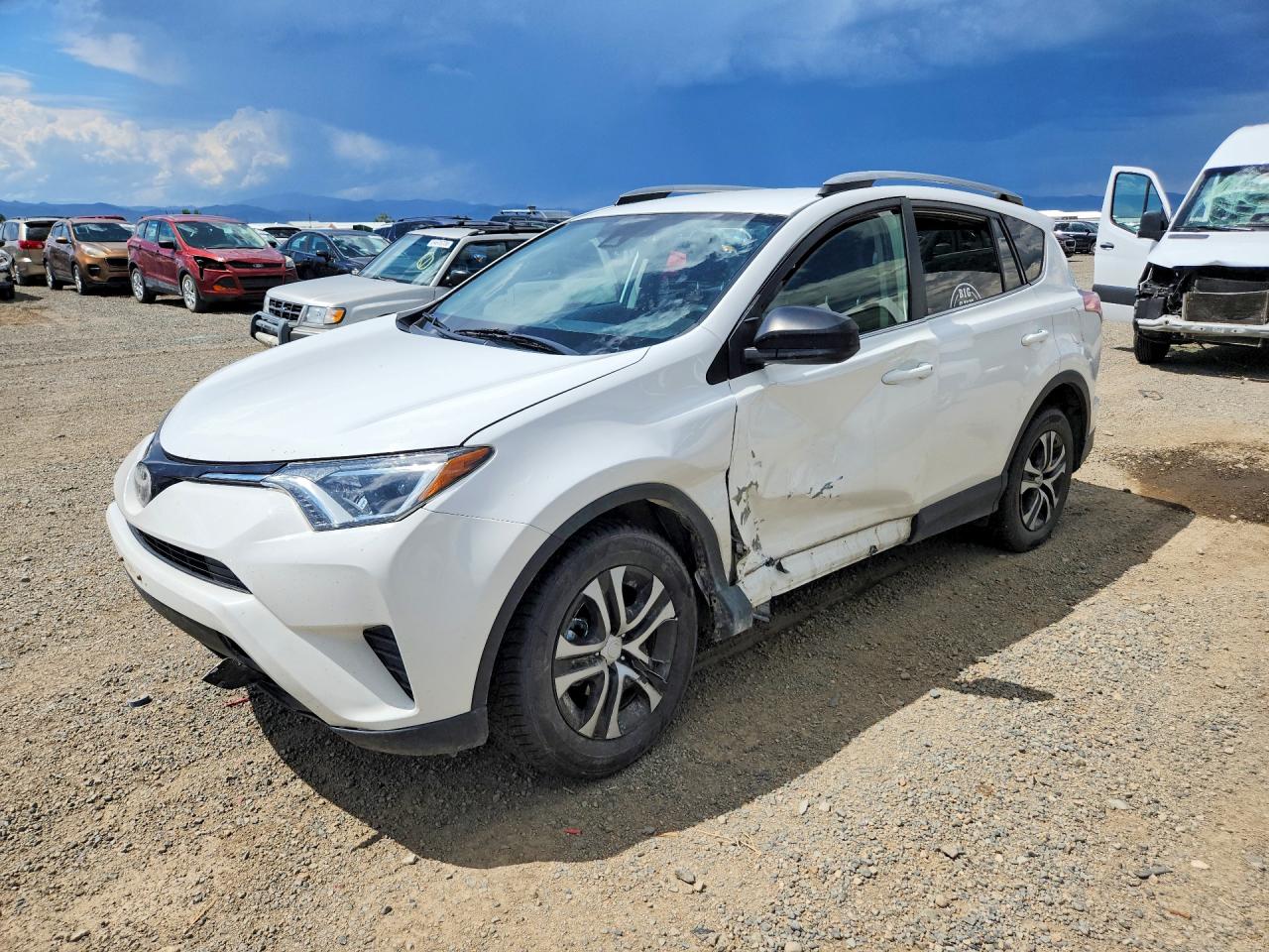 Salvage Toyota RAV4 Image