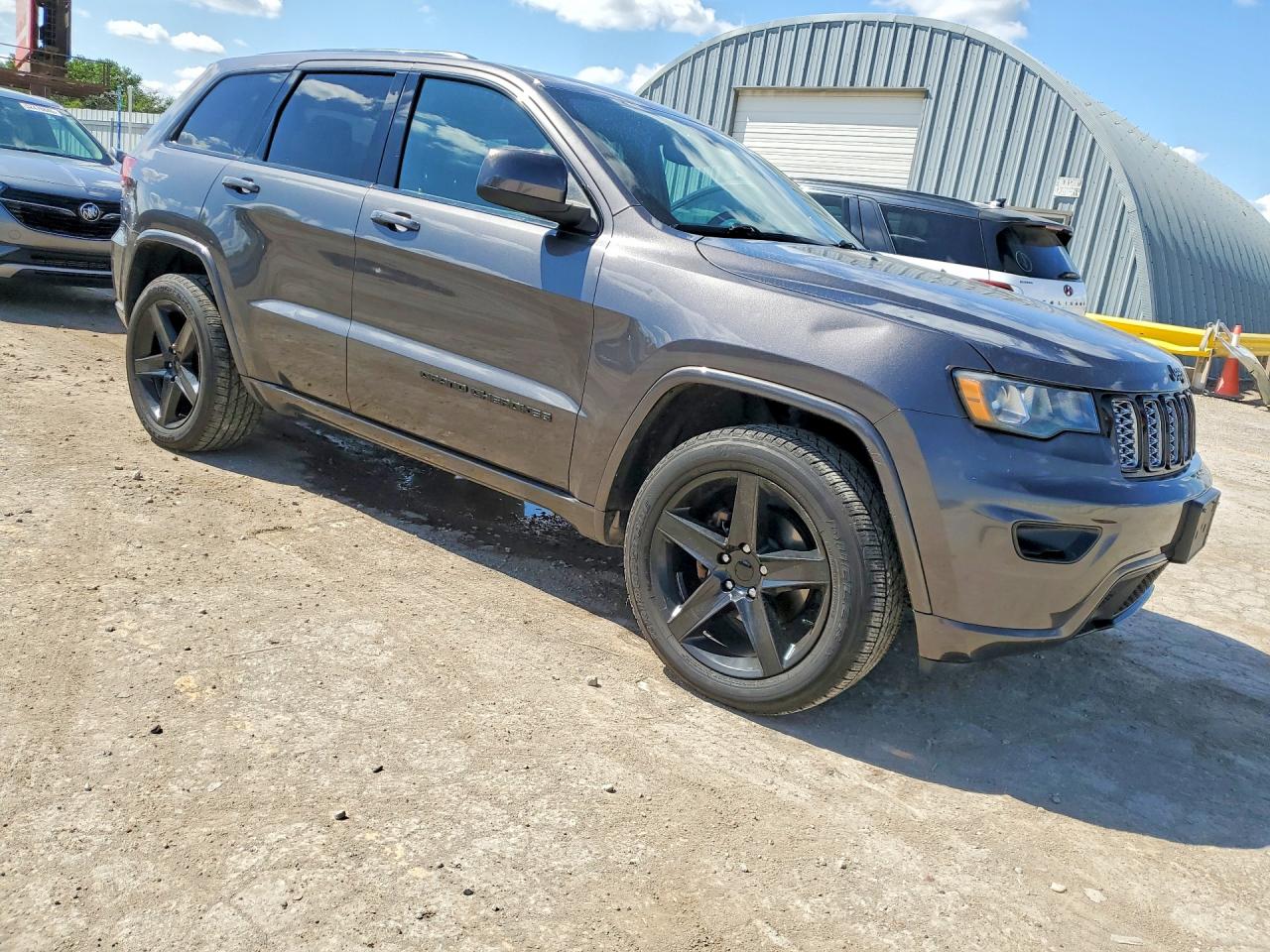 Jeep Grand Cherokee Laredo