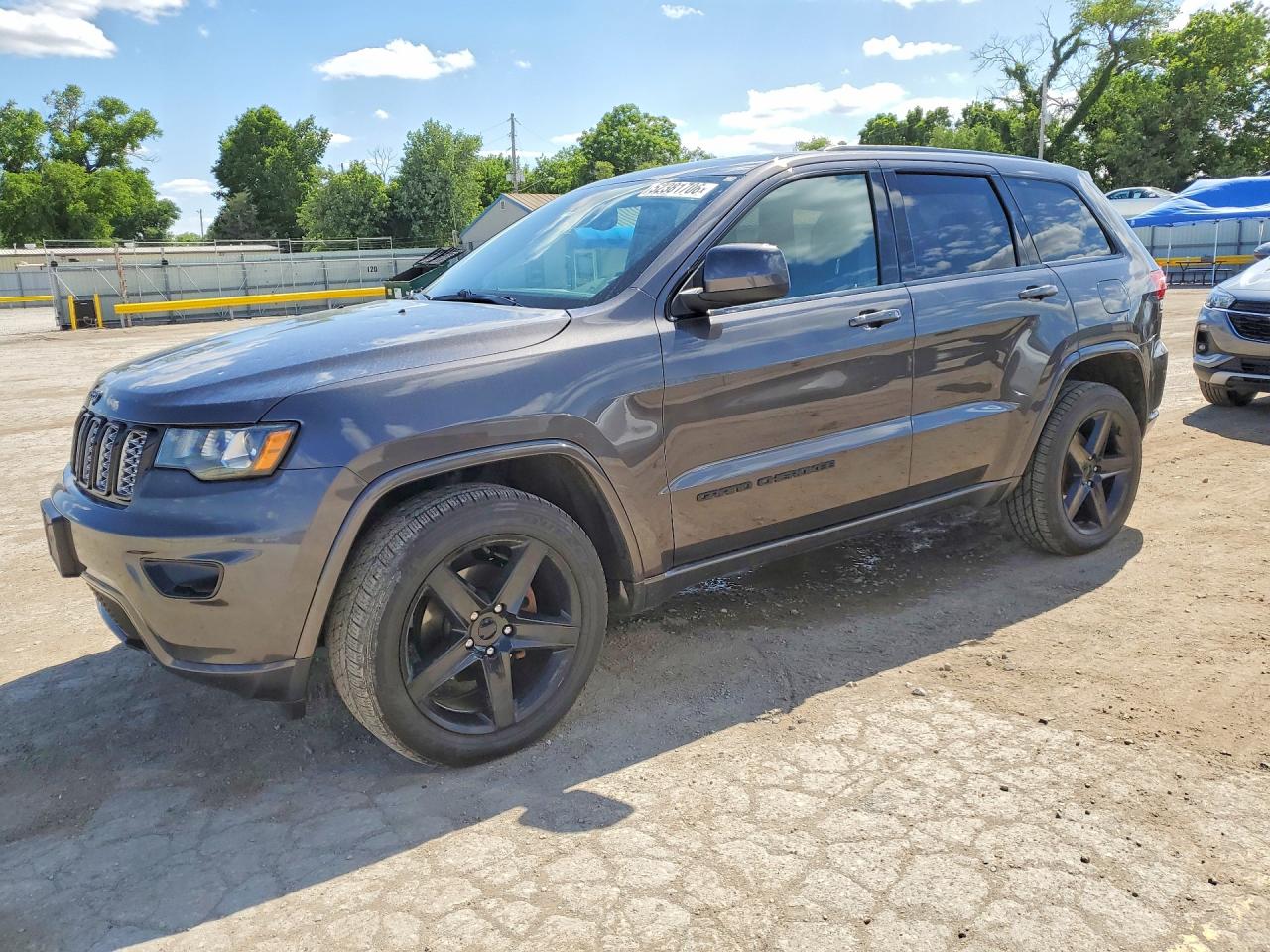 Salvage Jeep Grand Cherokee Image