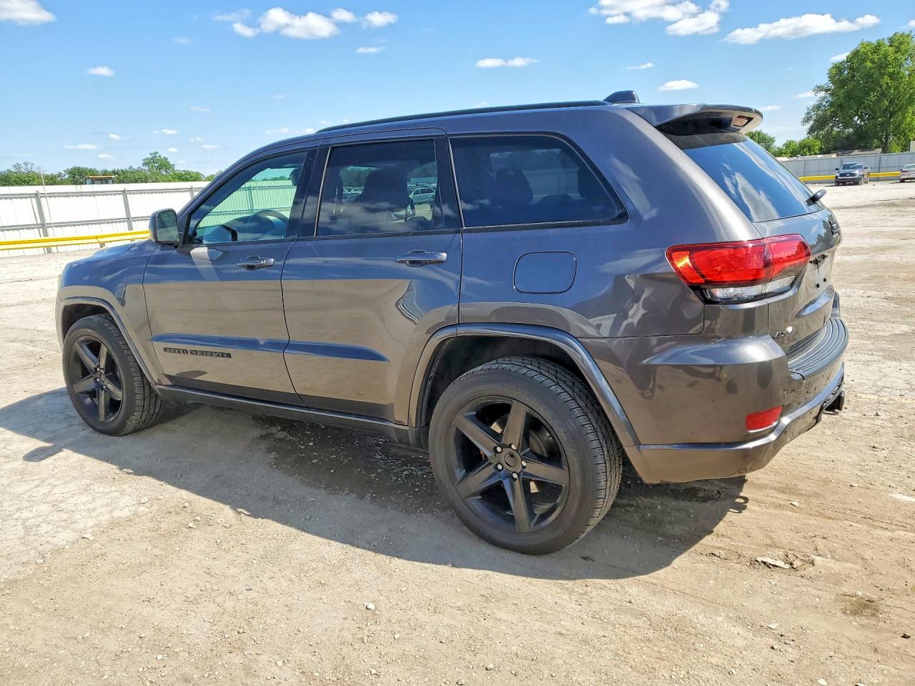 Jeep Grand Cherokee Laredo