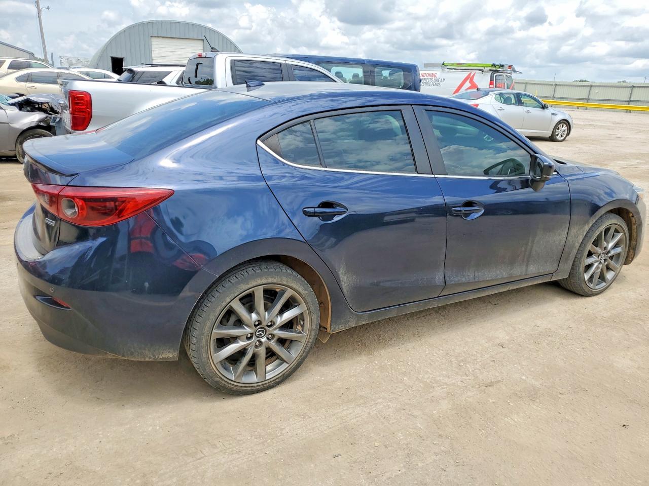 Mazda 3 Grand Touring