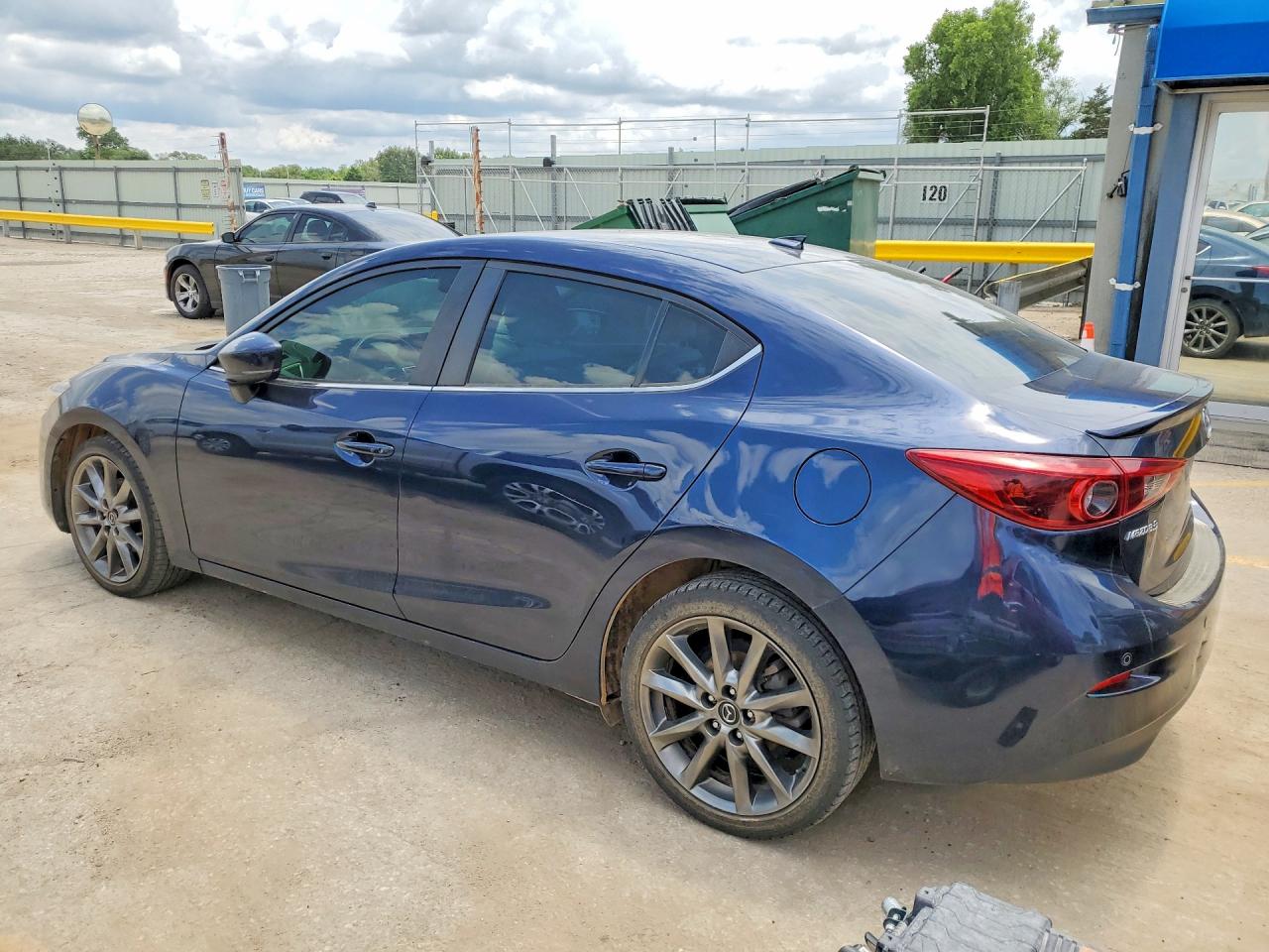 Mazda 3 Grand Touring