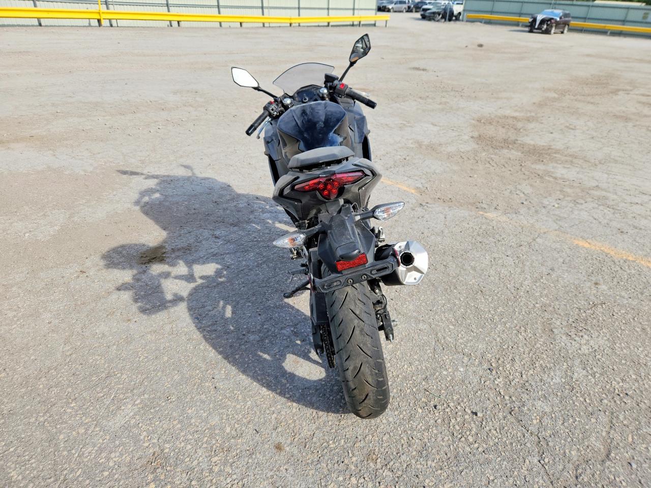 Kawasaki Ex H