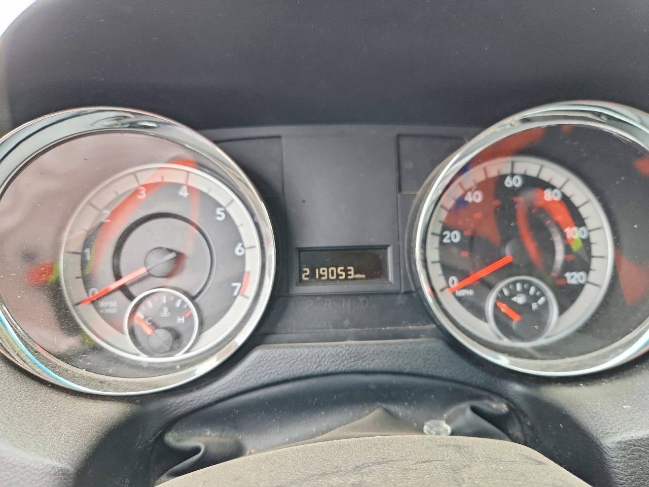 Dodge Caravan Sxt
