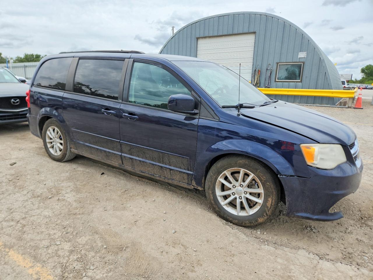 Dodge Caravan Sxt