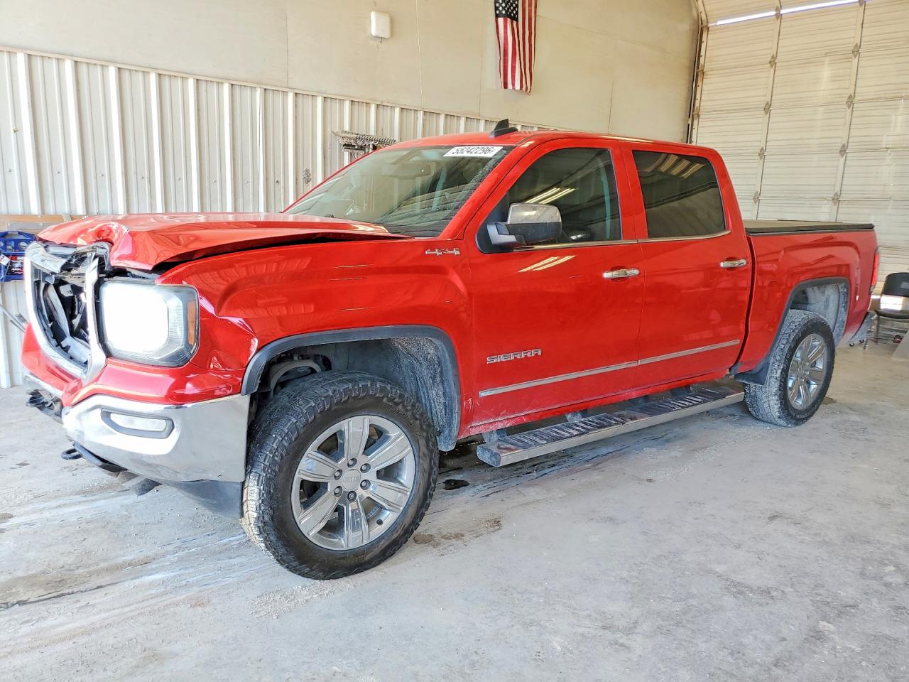 Salvage GMC Sierra Image