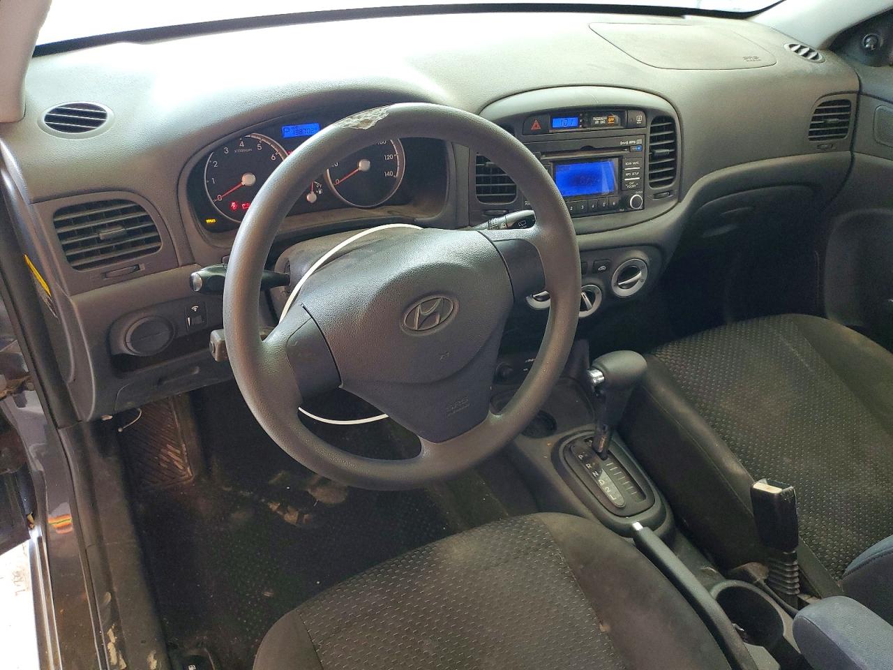 Hyundai ACCENT Gl