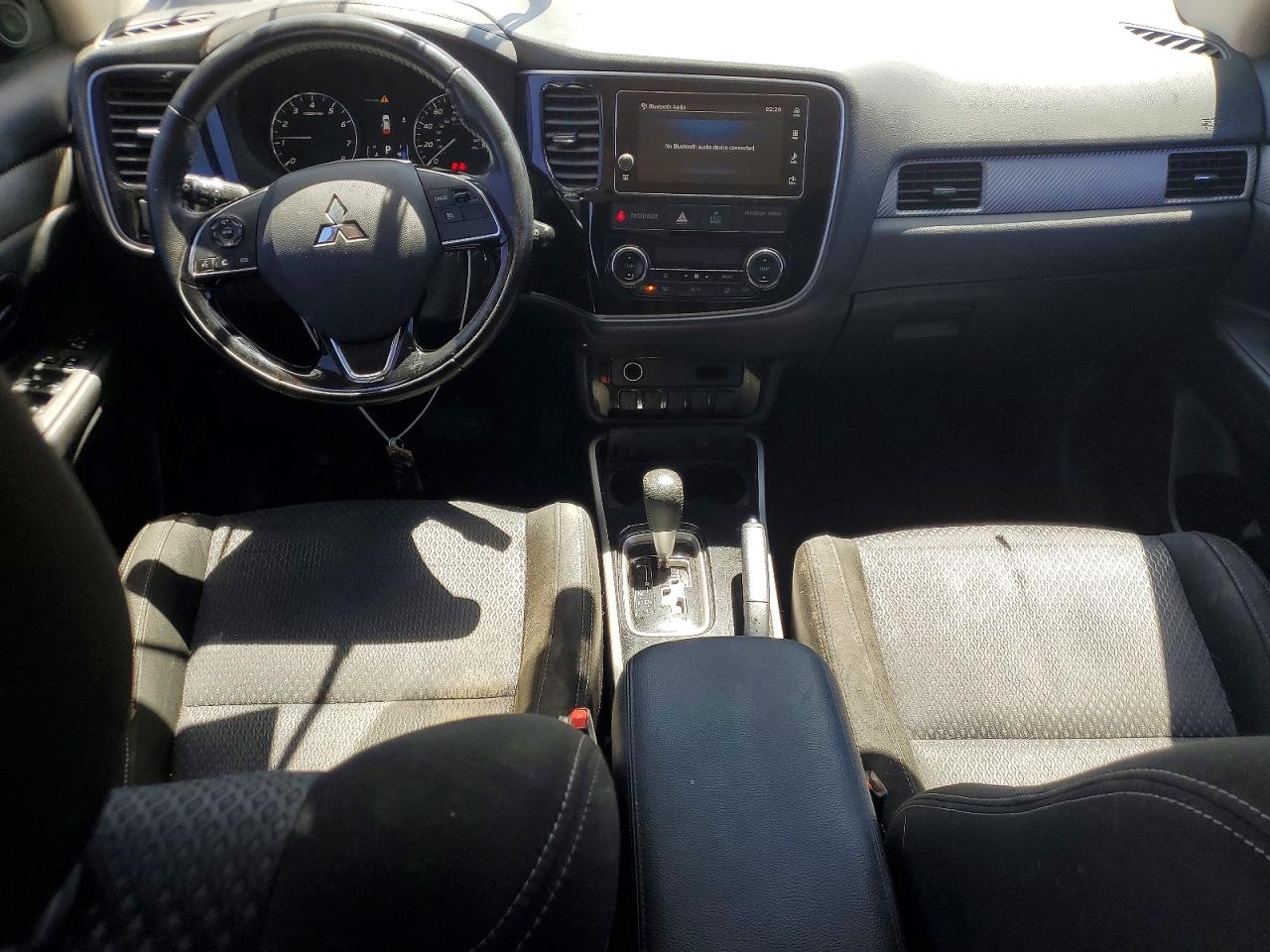 Mitsubishi Outlander Se