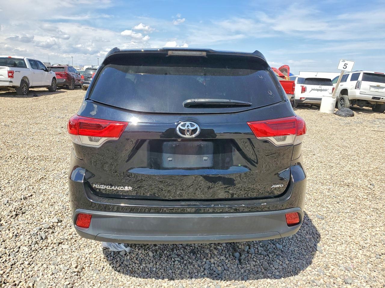 Toyota Highlander Le