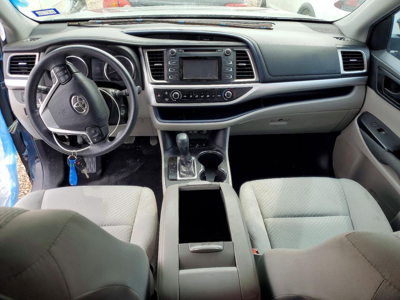 Toyota Highlander Le