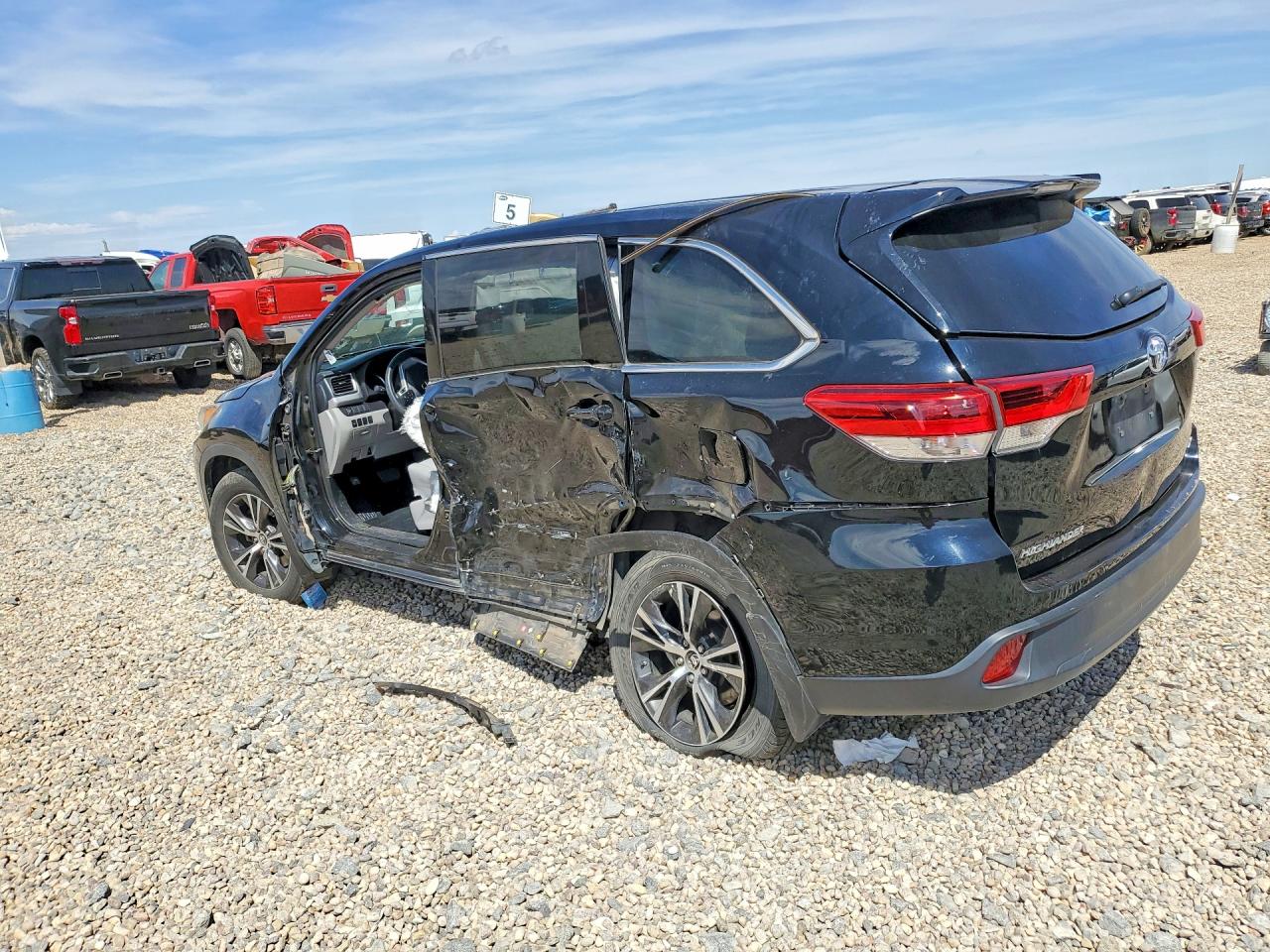 Toyota Highlander Le