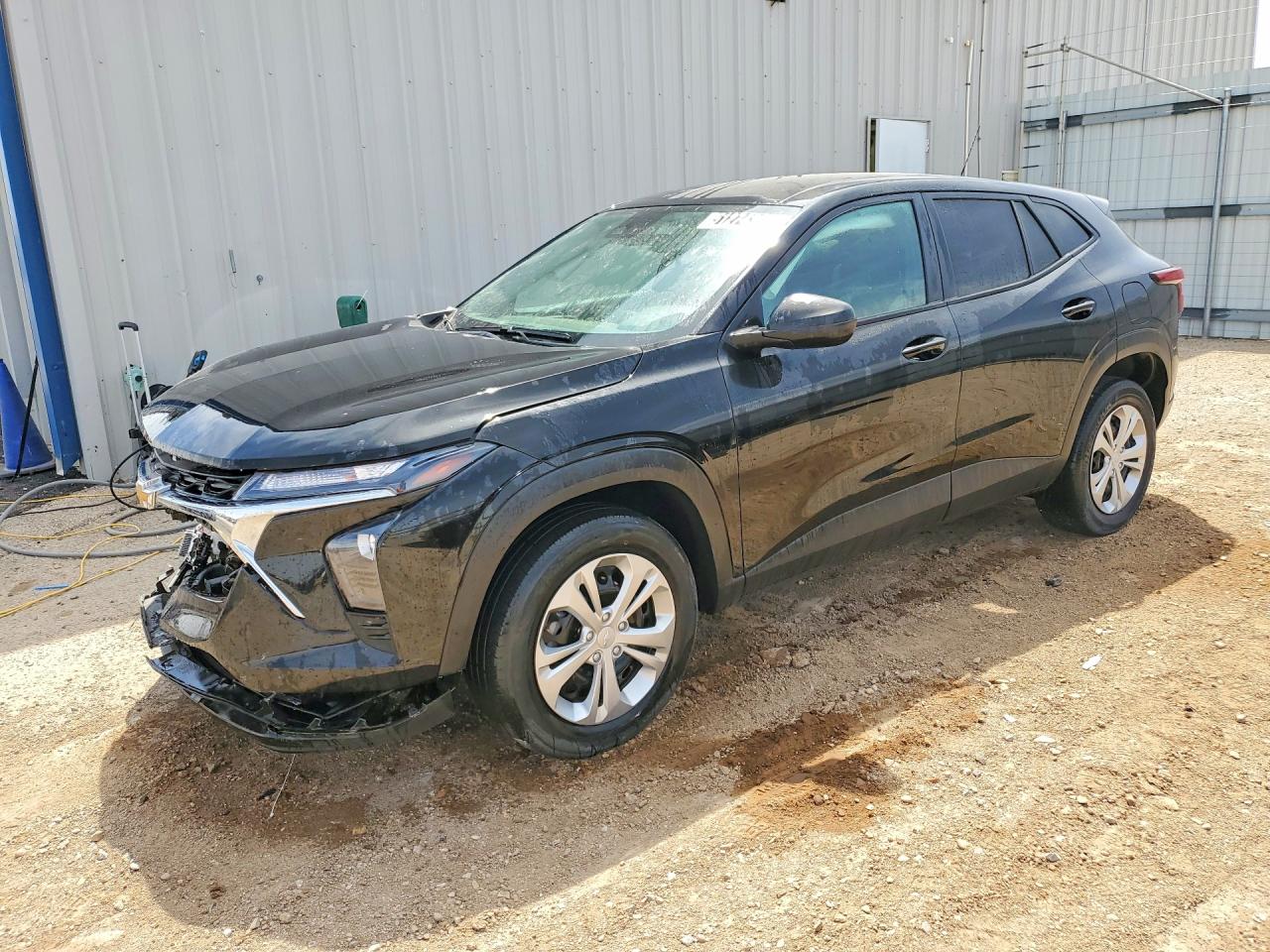 Salvage Chevrolet Trax Image