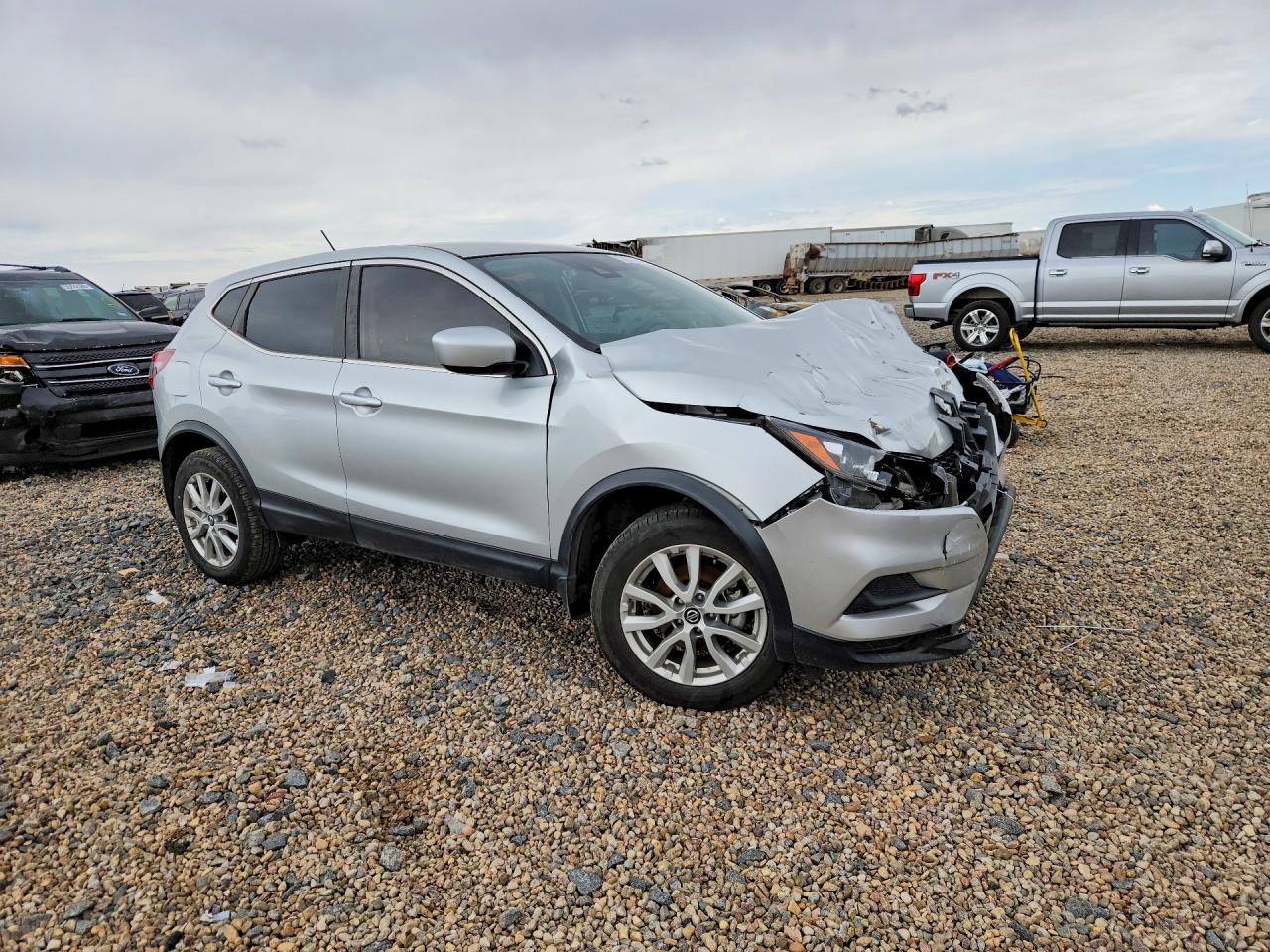 Nissan Rogue S