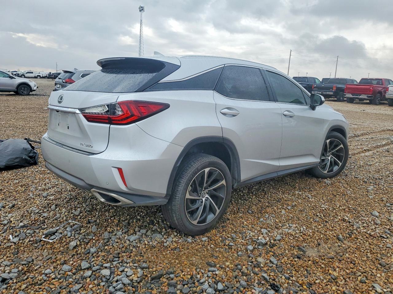 Lexus RX Base