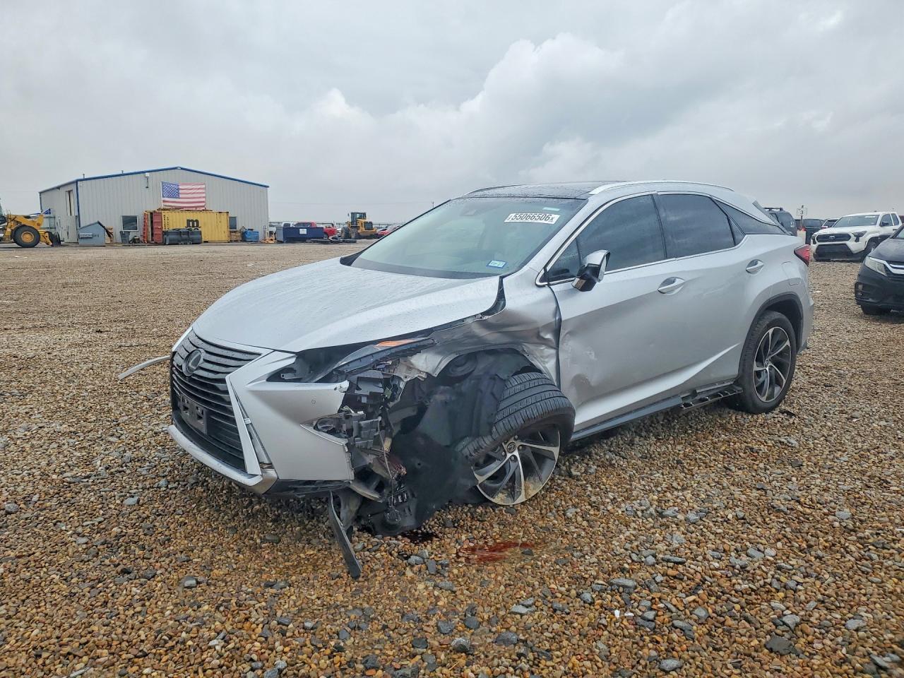 Salvage Lexus RX Image