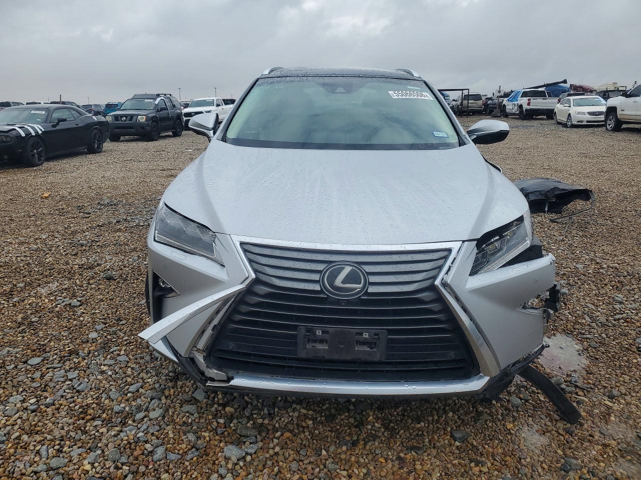 Lexus RX Base