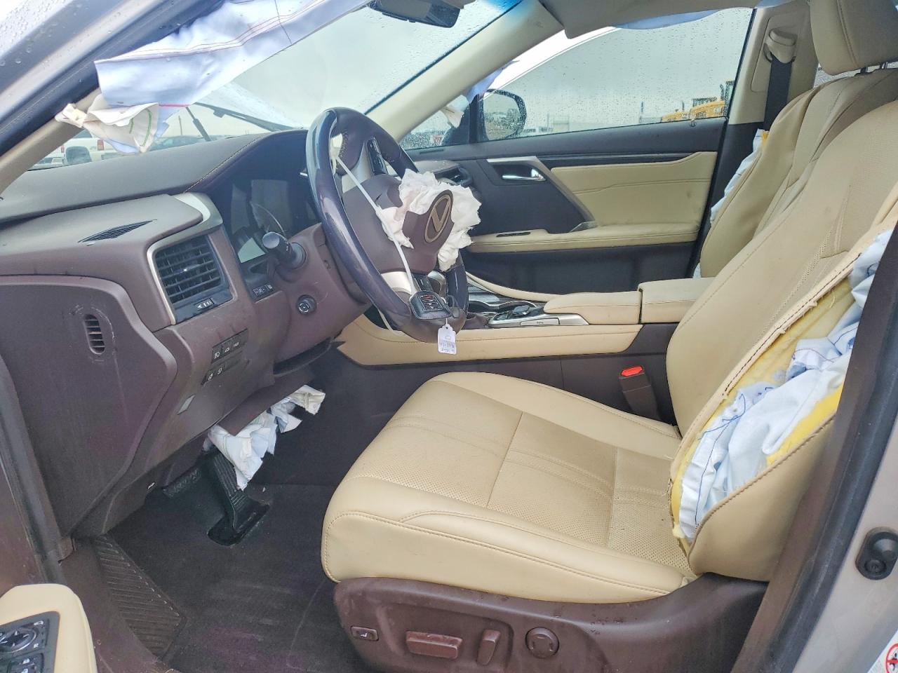 Lexus RX Base
