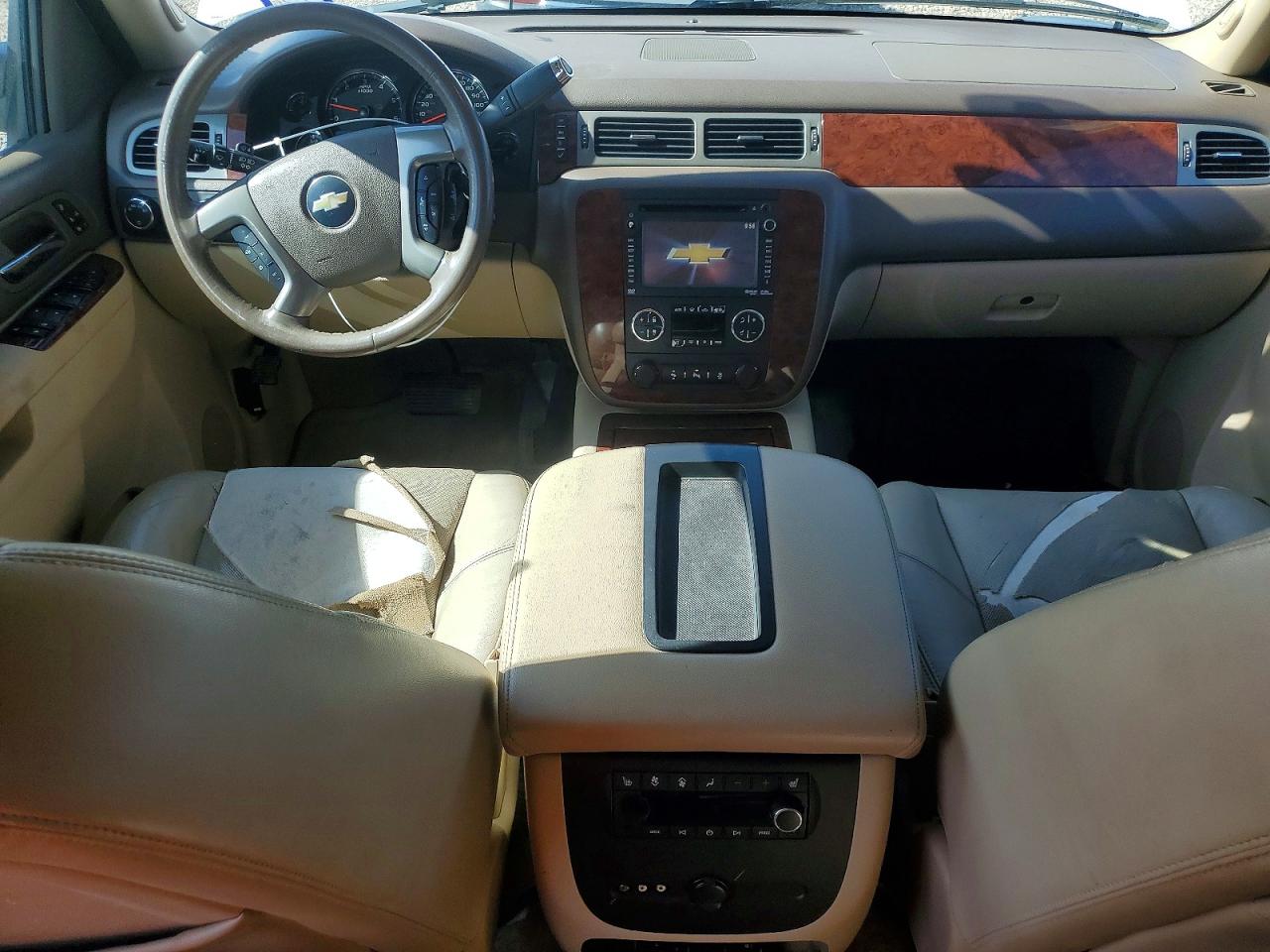 Chevrolet Suburban K1500 Ltz