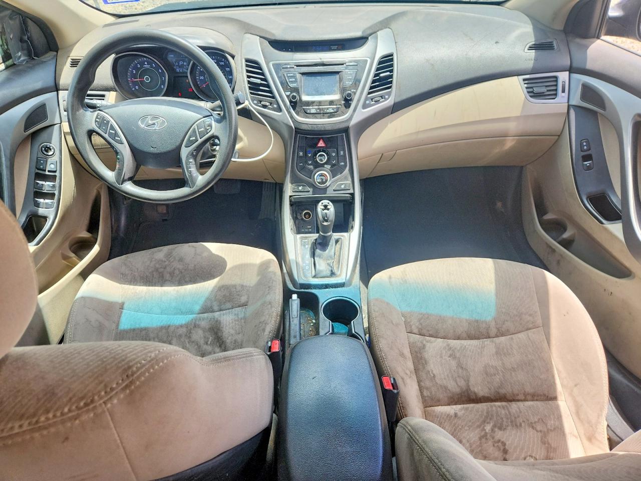 Hyundai ELANTRA Se