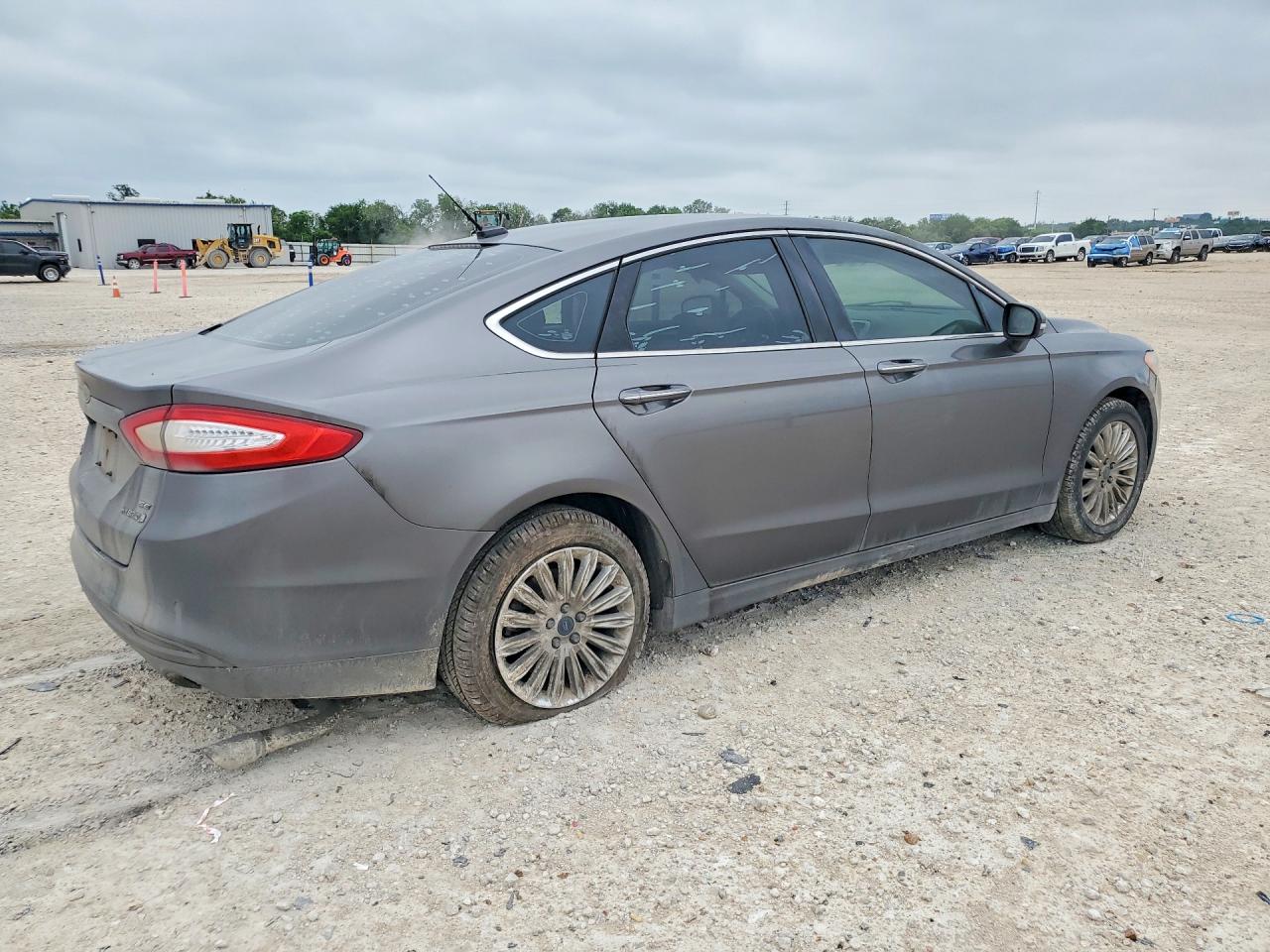 Ford Fusion Se Hybrid