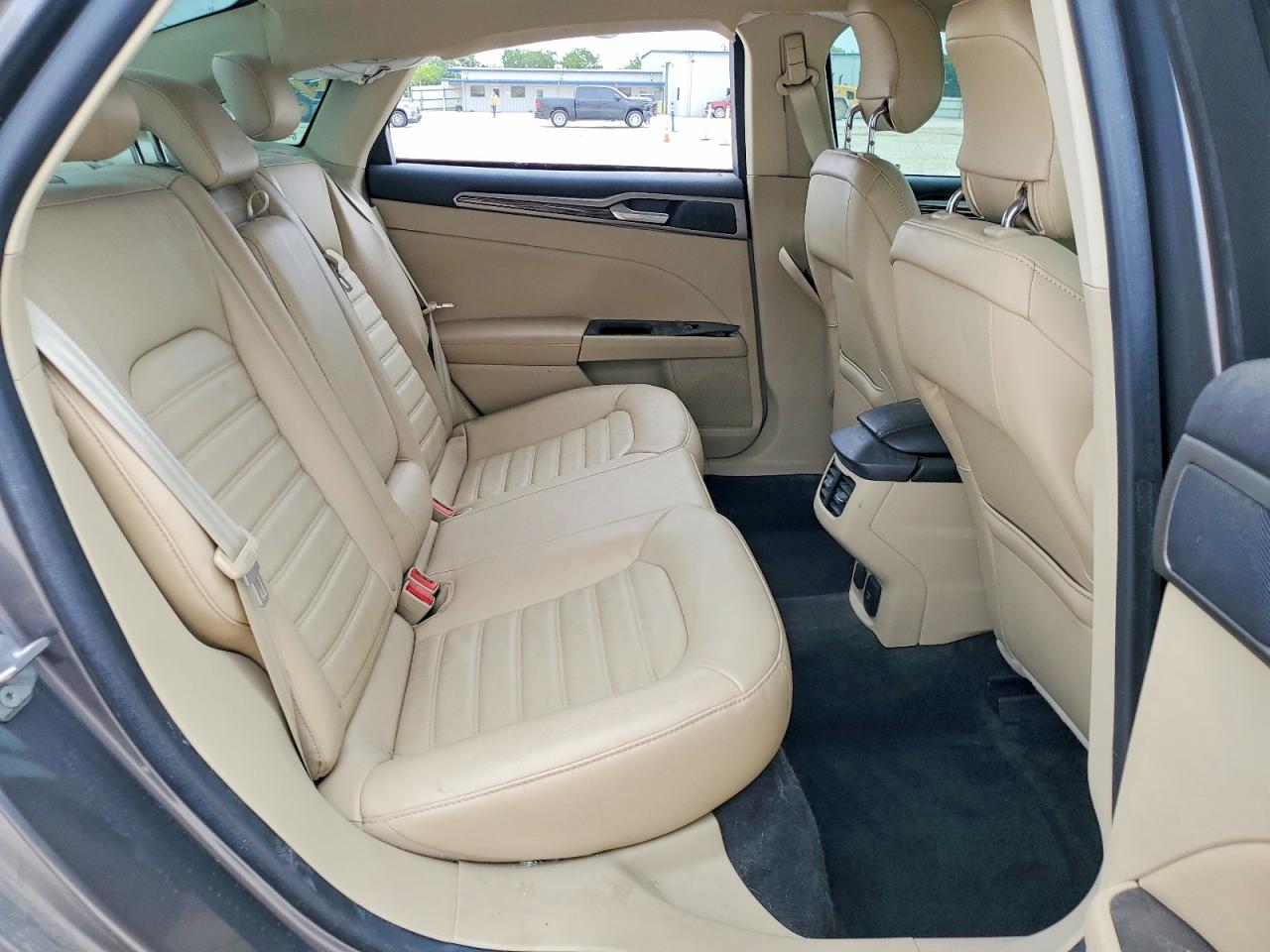 Ford Fusion Se Hybrid