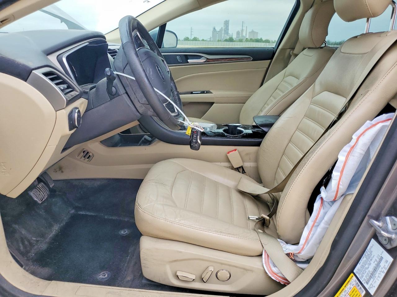 Ford Fusion Se Hybrid