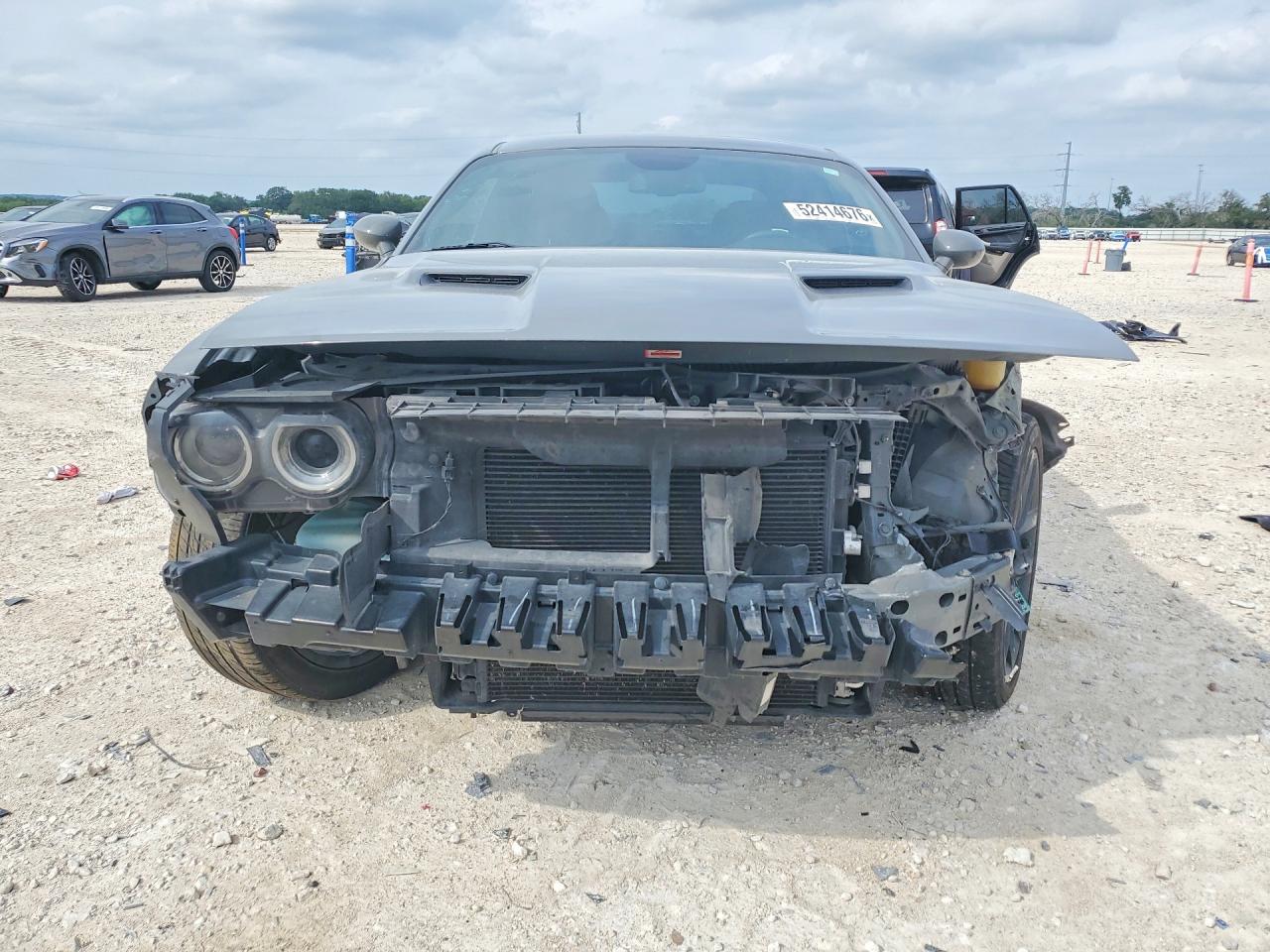 Dodge Challenger Sxt