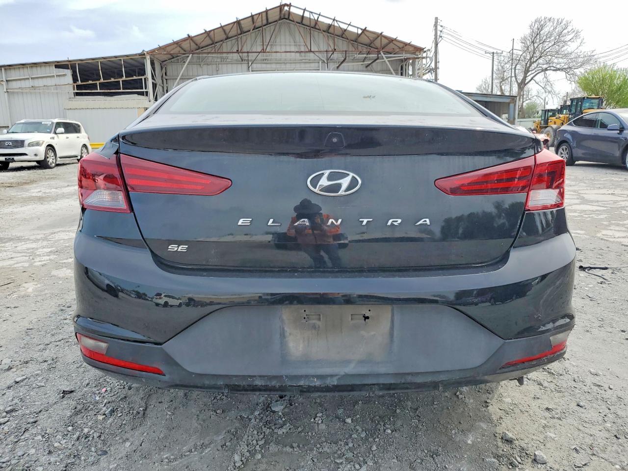 Hyundai ELANTRA Se